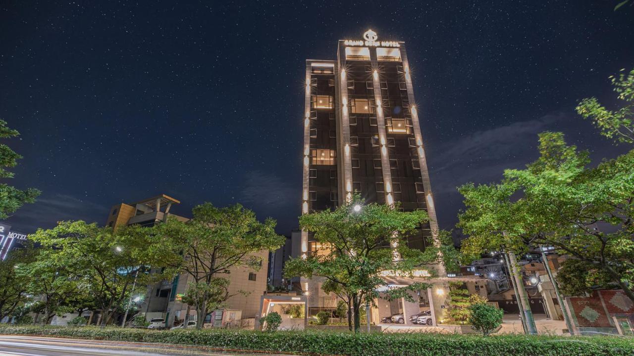 Yeongdo Grandbern Hotel Busan Ngoại thất bức ảnh