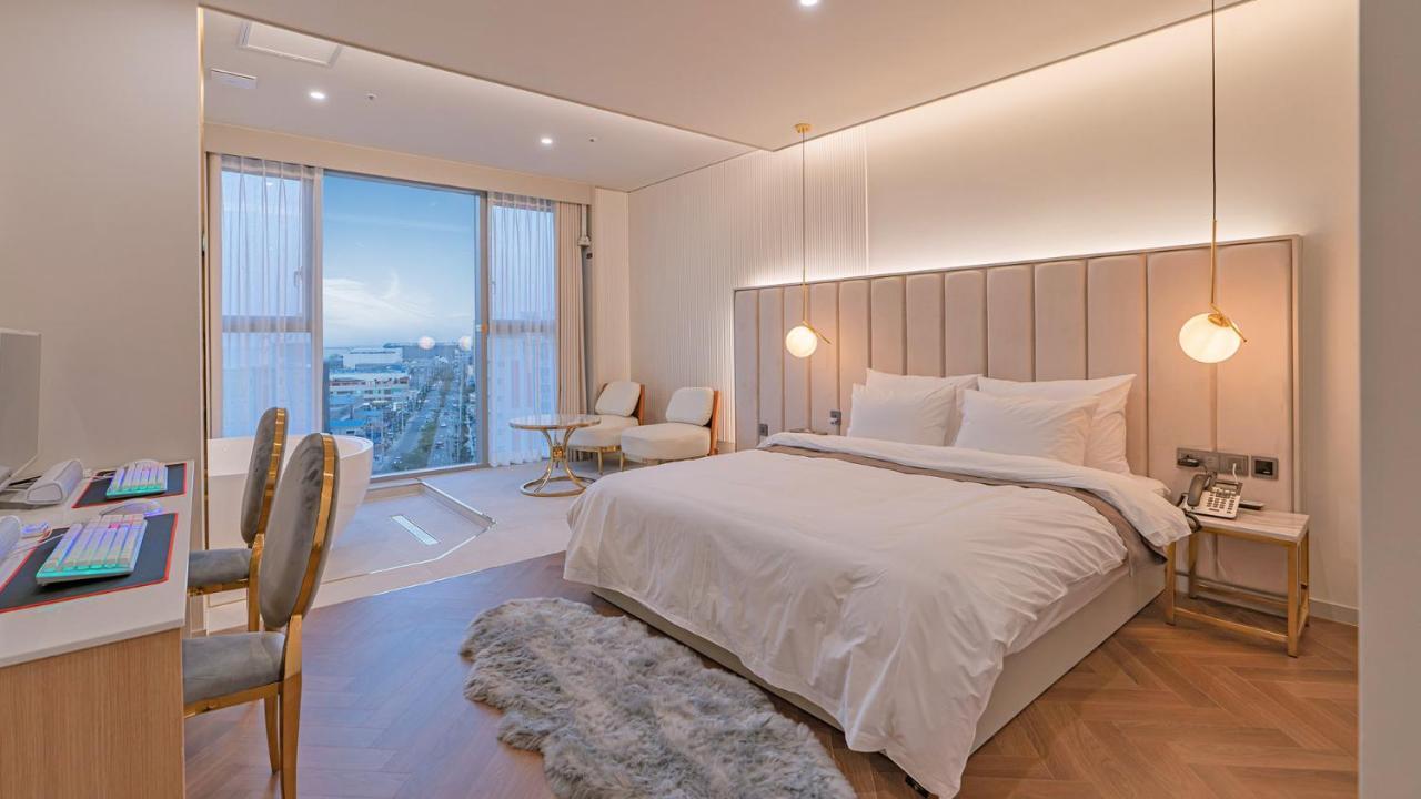 Yeongdo Grandbern Hotel Busan Ngoại thất bức ảnh